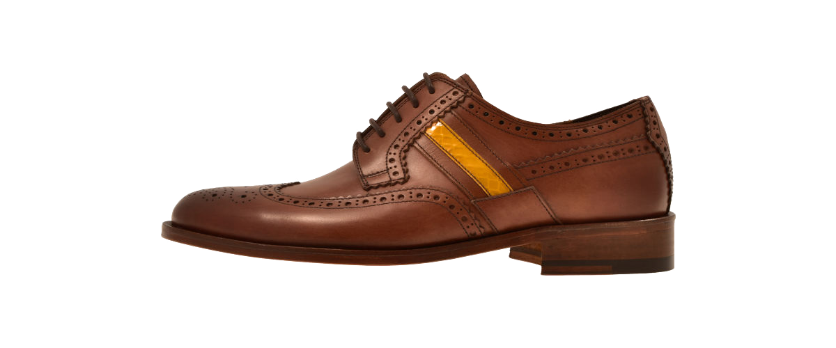 Brown leather Oxford shoe