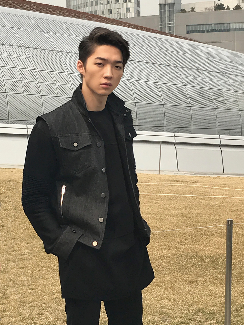 RMD, LAE 서울 패션 워크 2017FW에서 의류 브랜드과 콜라보 패션쇼 진행